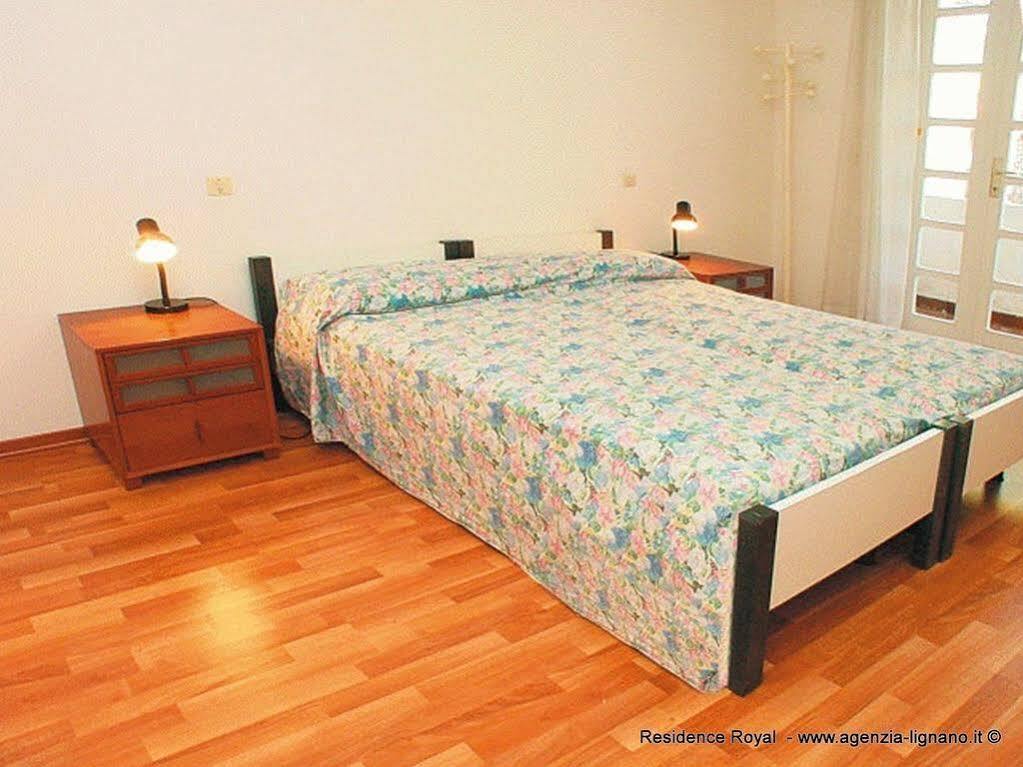 Villa A Lignano Pineta Lignano Sabbiadoro Extérieur photo